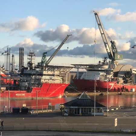 Harbour Living By Jutlandia - Hostel Style Frederikshavn Exterior photo